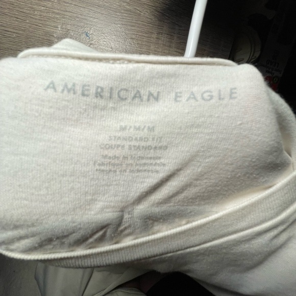 Aeropostale men’s graphic Tshirt - Picture 3 of 3